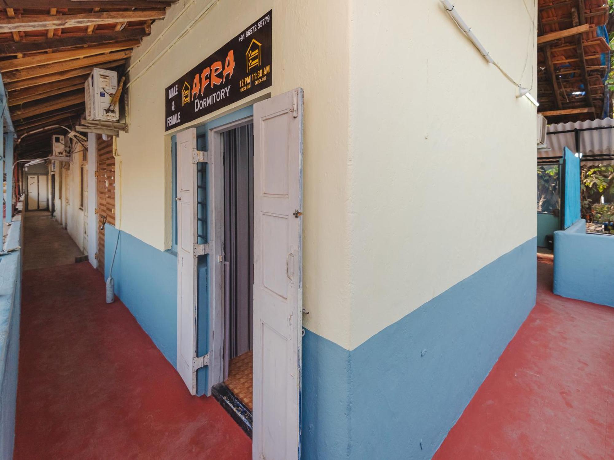 New Dormitory Afra Bombay Exterior foto